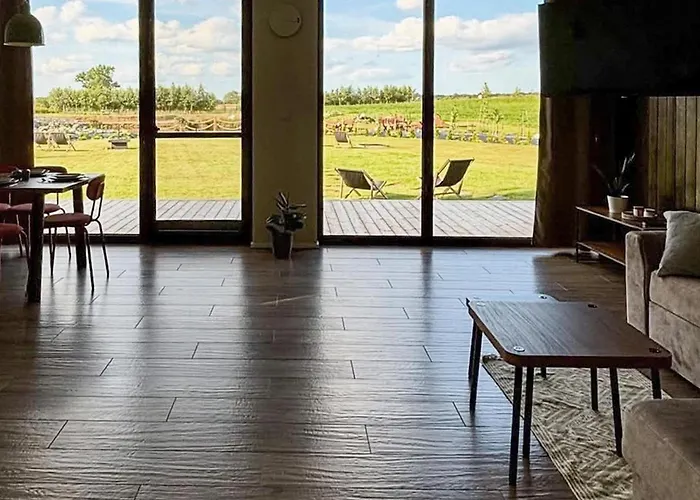 Gorgeous In With House Sea View